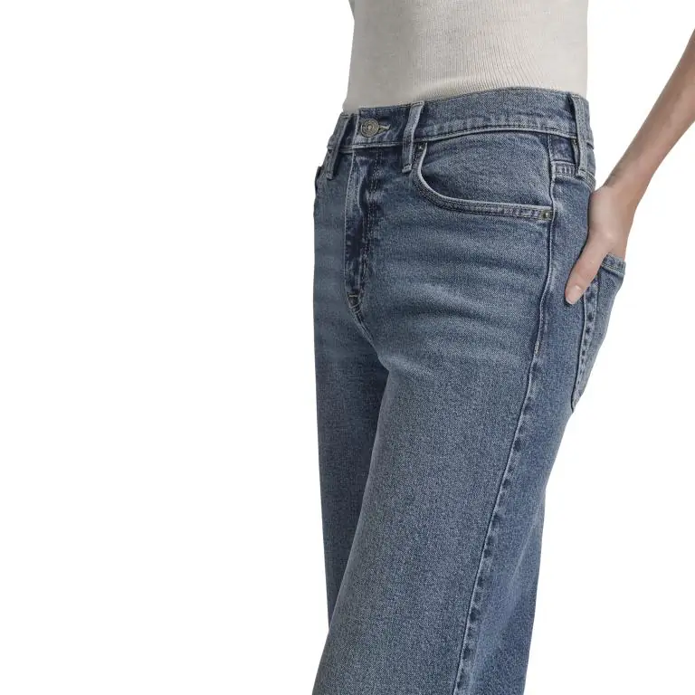 DKNYDJ09925_22_DJ5G4076_L40_ALT1