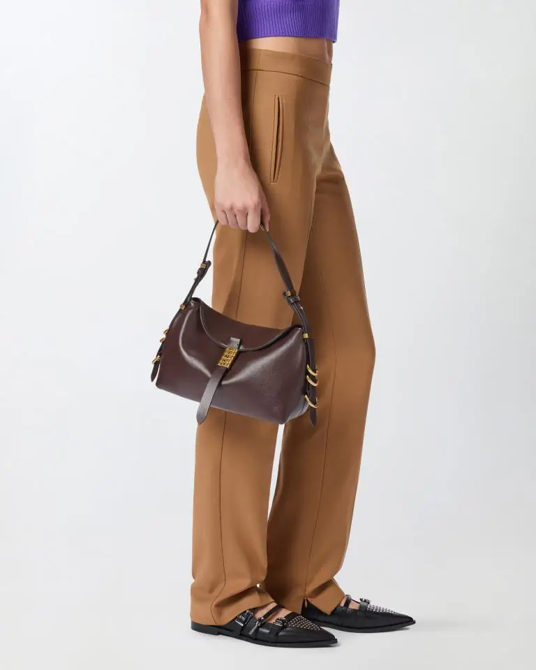 105895A1ZX-LA7Q-AA01