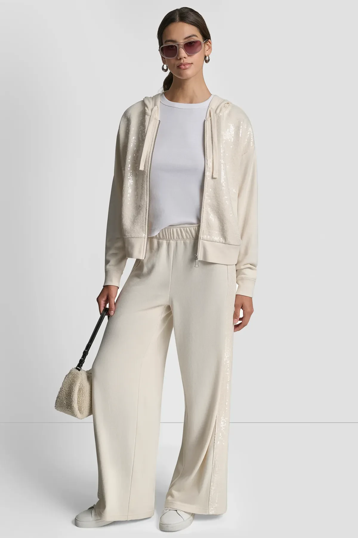 DKNYDJ16825_10a_DJ6P3115_EN2_RETAIL