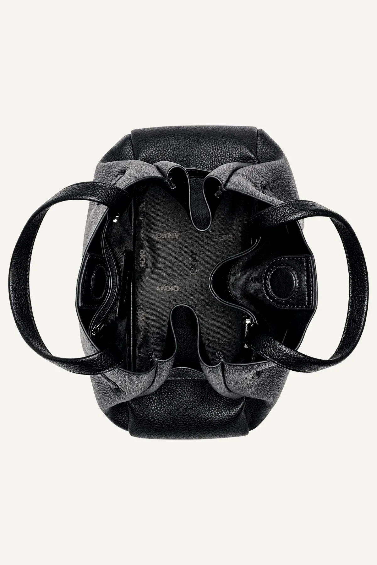 DKNYDH03325_117_R52DAK44_BSV_INT