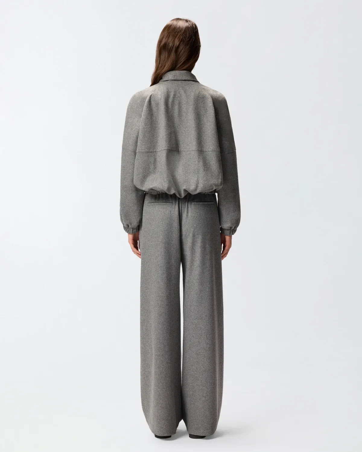 106046A2ZUI7600101_3