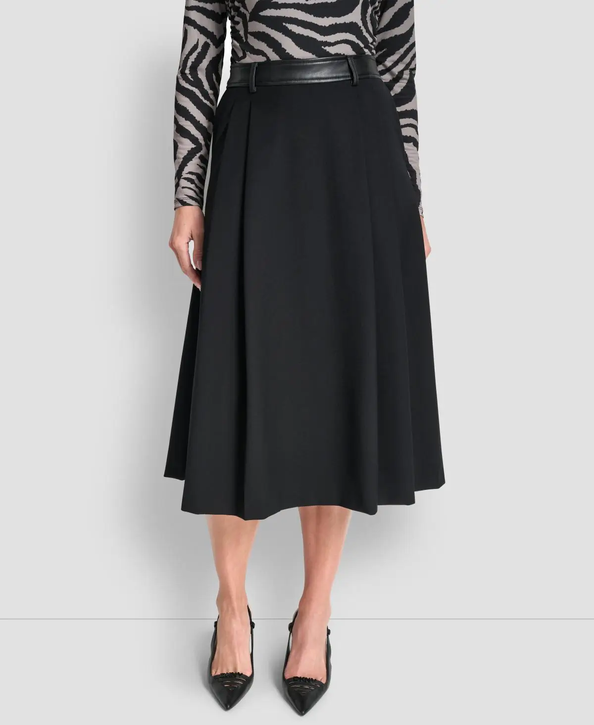 DKNYDU19025_17_UJ5SG957_BLK_F