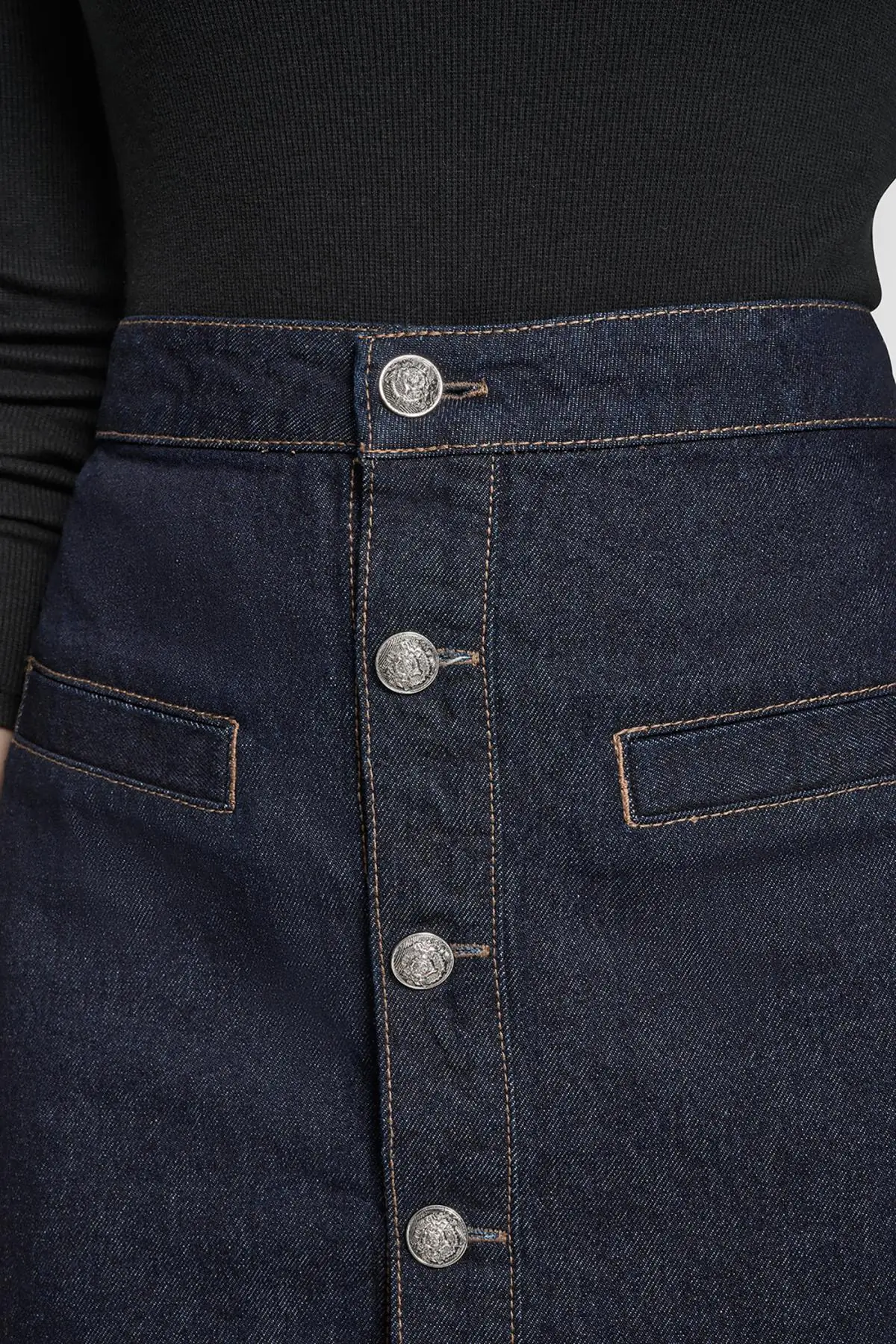 DKNYDJ19425_9_DJ5K9594_O09_ALT2