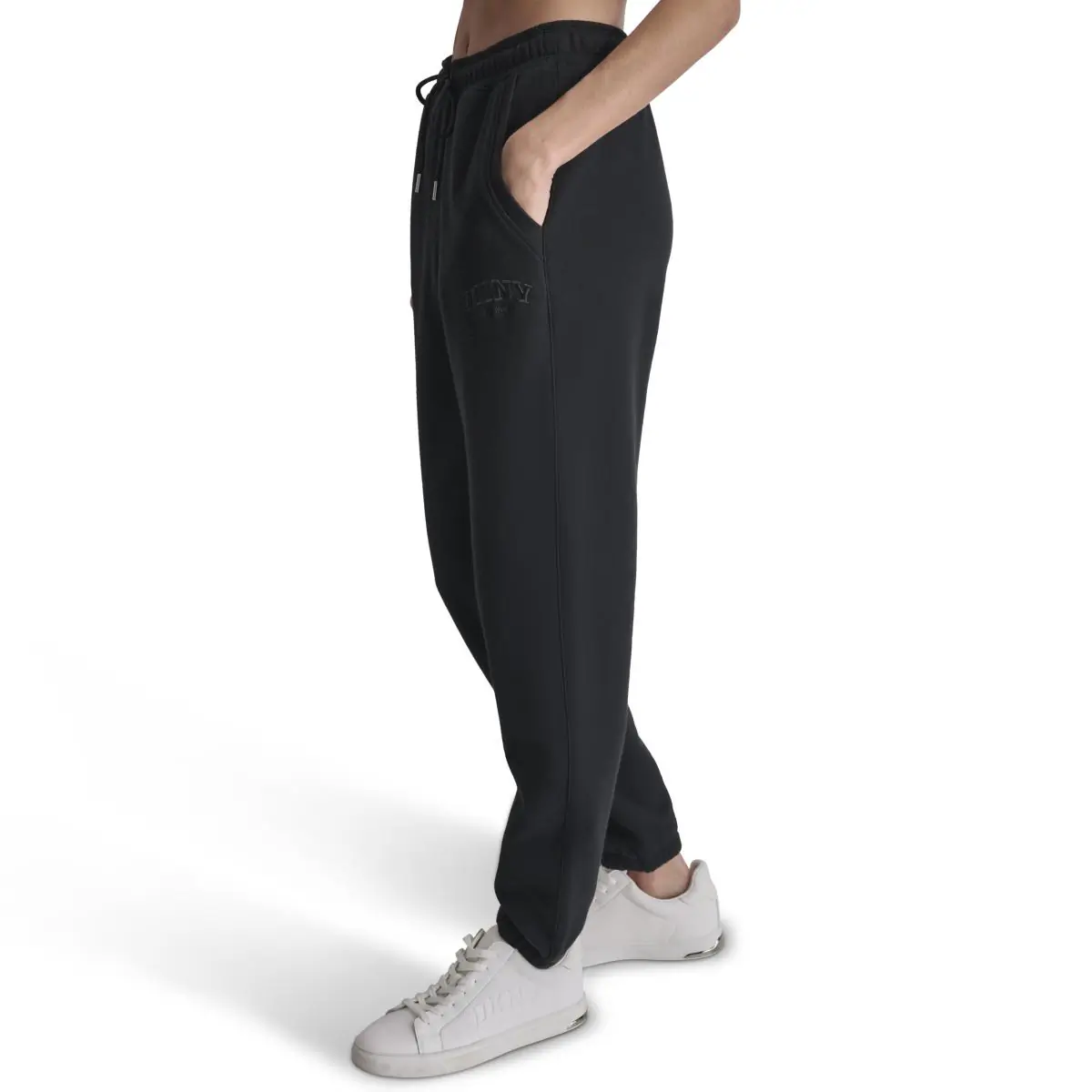 DKNYDP07124_28_DP4P3471_BLK_S