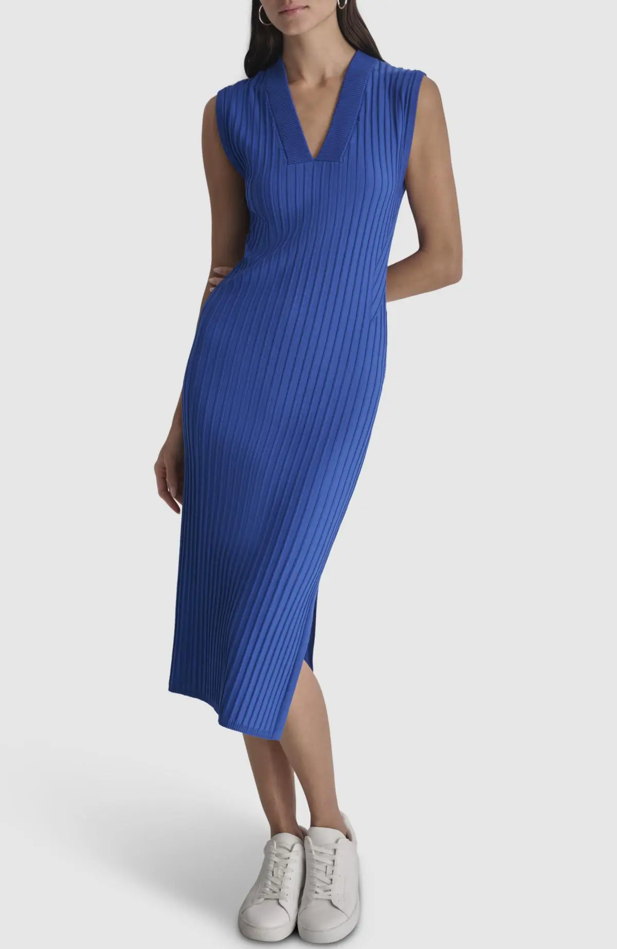 DKNYDW05724_73_P3GUAK11_2LB_F