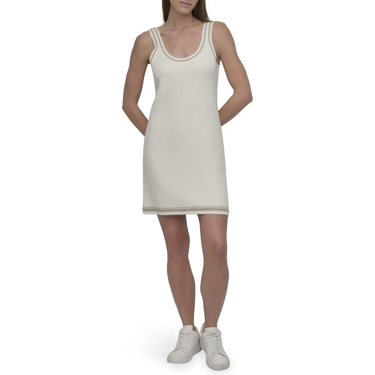 DKNYDP29624_25_DP5R6024_2VP_Fb