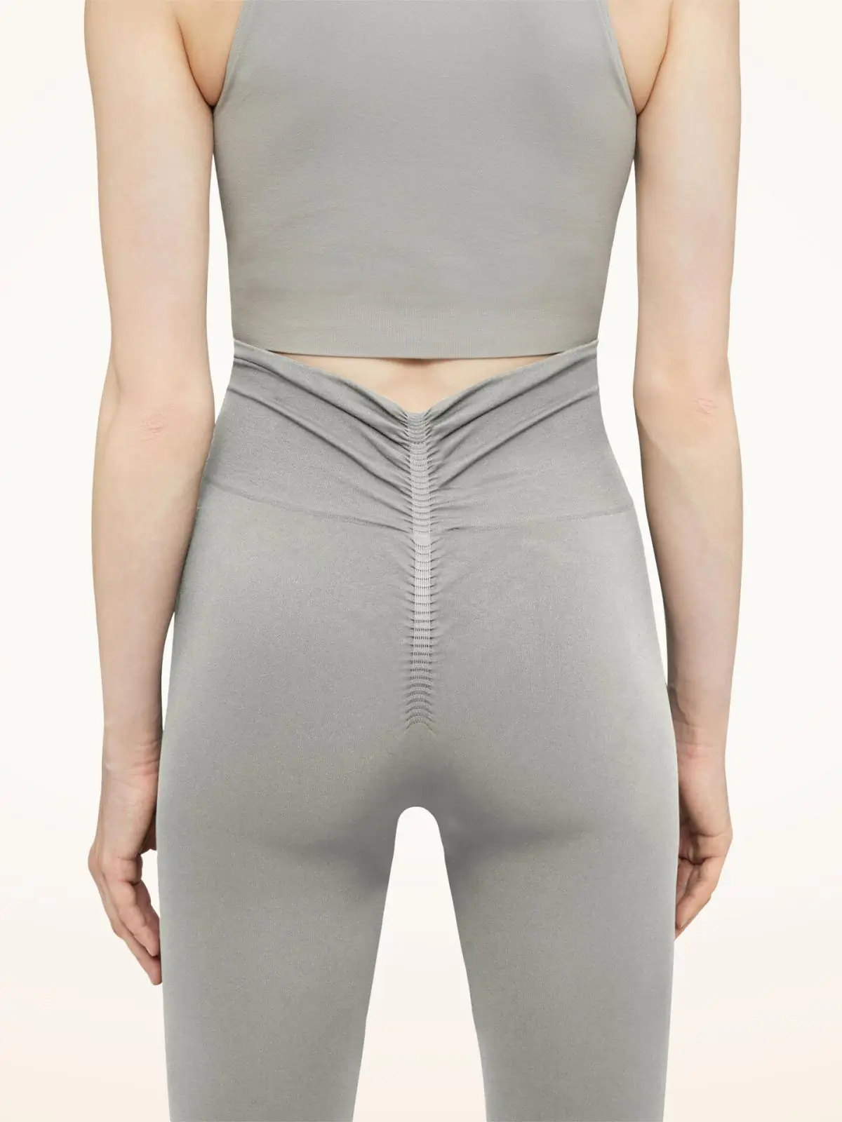 17076_7537_100_004_B_X_B2BL