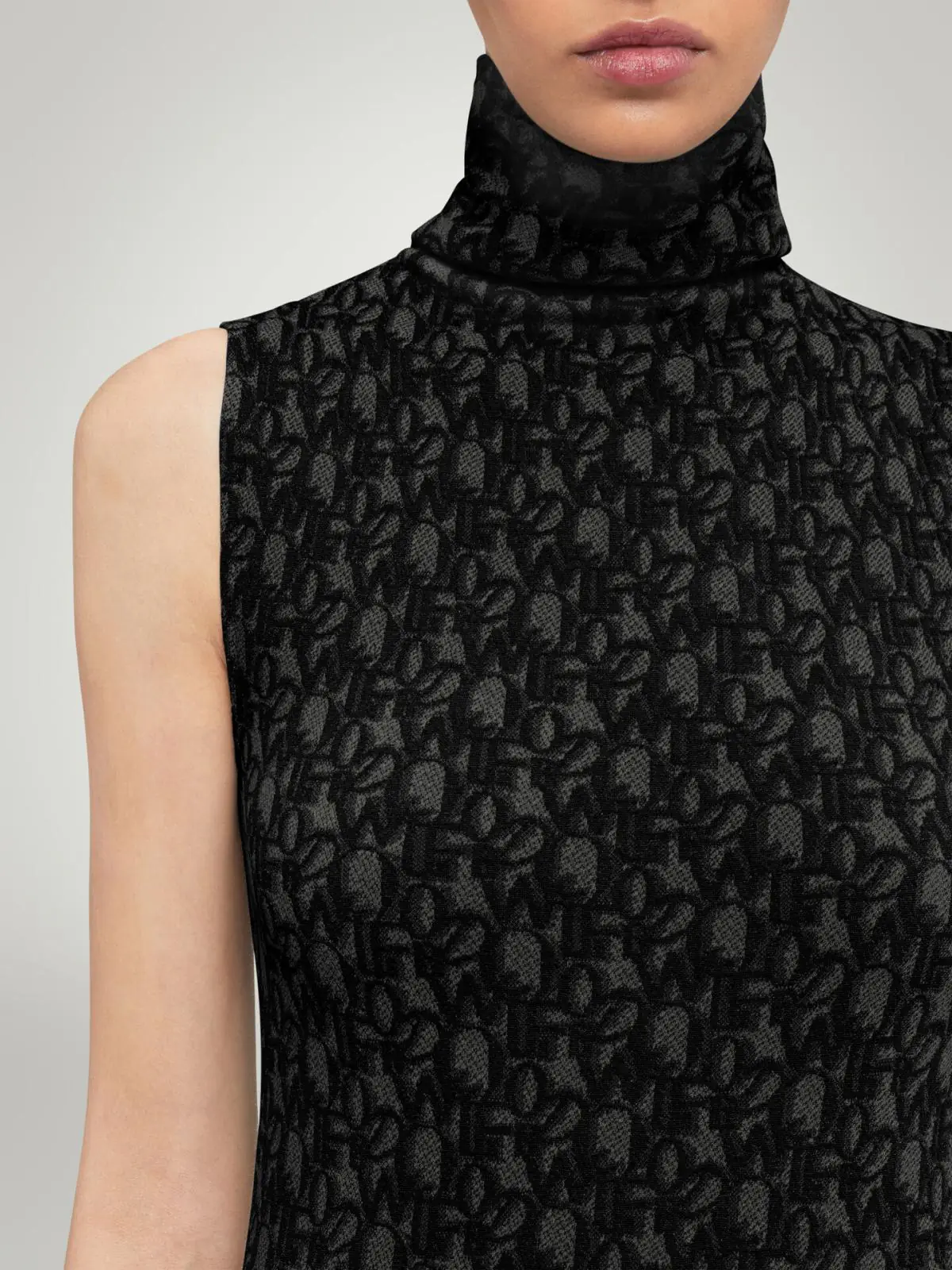 75082_9069_100_004_B_X_B2BL