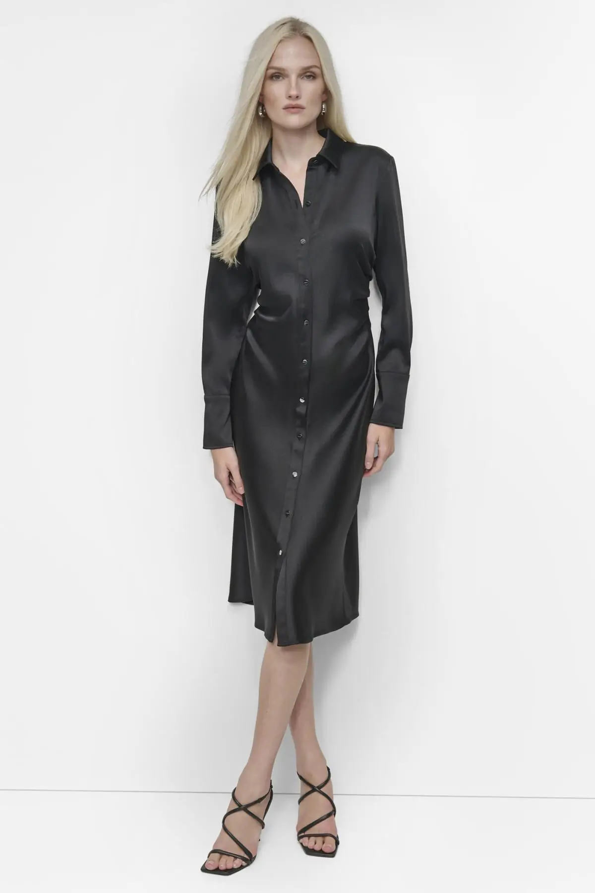 DKNYDD21424_16_DD4KTE31_BLK_S